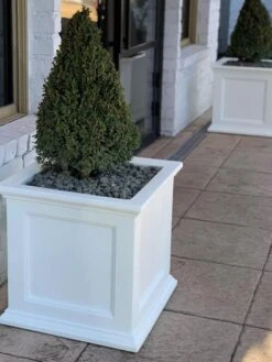 Fairfield Self-Watering Square Planter, 20” X 20” 15 Fairfield Self-Watering Square Planter, 20” X 20” -Best Garden Care Shop 39 618 213V tif