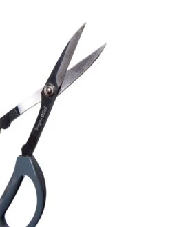 Japanese Pruning Scisssors -Best Garden Care Shop 3 4 crop 8612968 0018