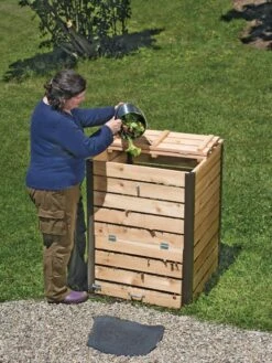 Cedar Compost Bin -Best Garden Care Shop 8597527 1329 tif