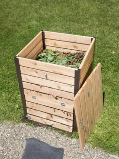 Cedar Compost Bin -Best Garden Care Shop 8597527 1335 tif