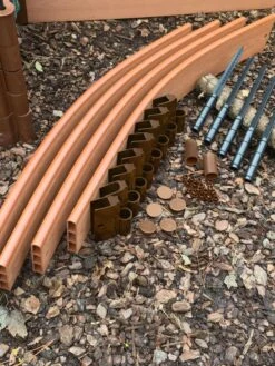 Curved Composite Landscape Edging Kit With 1" Boards -Best Garden Care Shop 8599404 05V tif