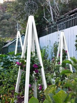 Akoris Garden Tuteur Sr. -Best Garden Care Shop 8600517 03V tif 1