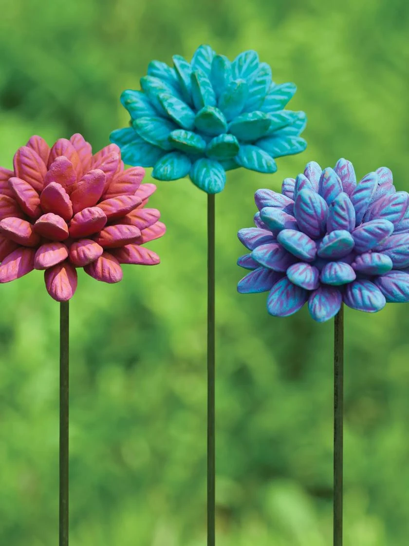 Dahlia Flower Garden Stakes Set 4 Dahlia Flower Garden Stakes Set - Image 2